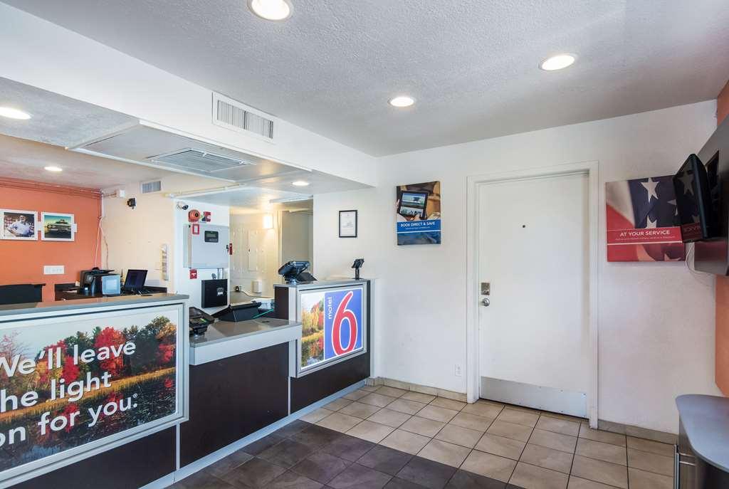 Motel 6-Sandston, Va - Richmond, Va Interiér fotografie