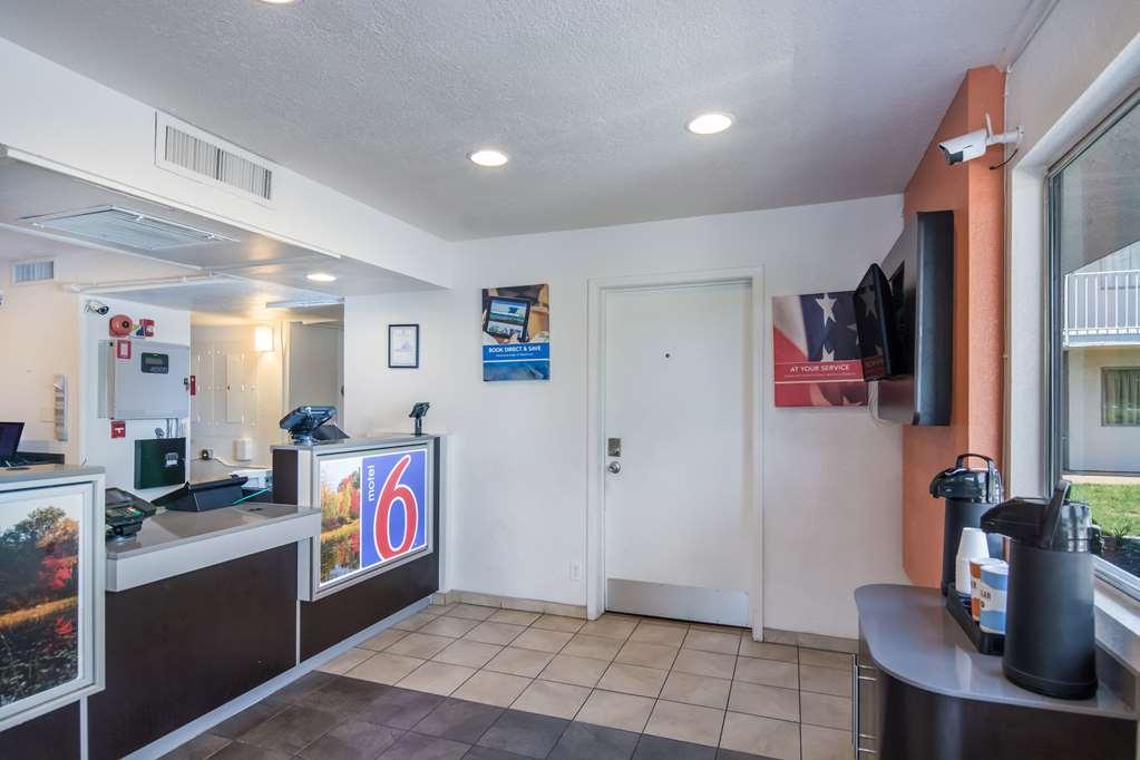 Motel 6-Sandston, Va - Richmond, Va Interiér fotografie