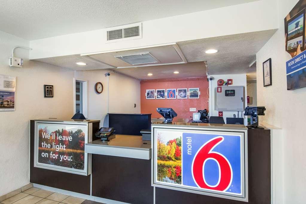 Motel 6-Sandston, Va - Richmond, Va Interiér fotografie